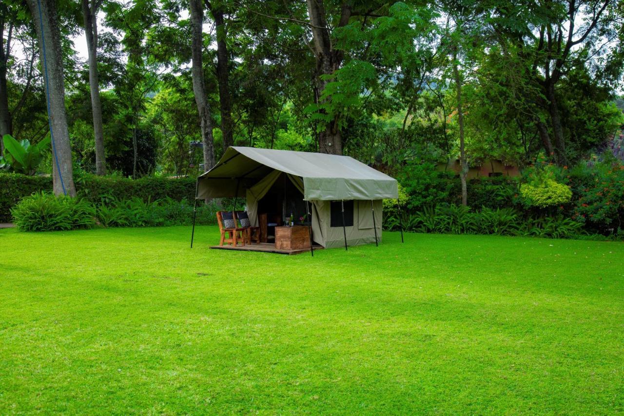 Africa Safari Camping Мто-ва-Мбу Экстерьер фото